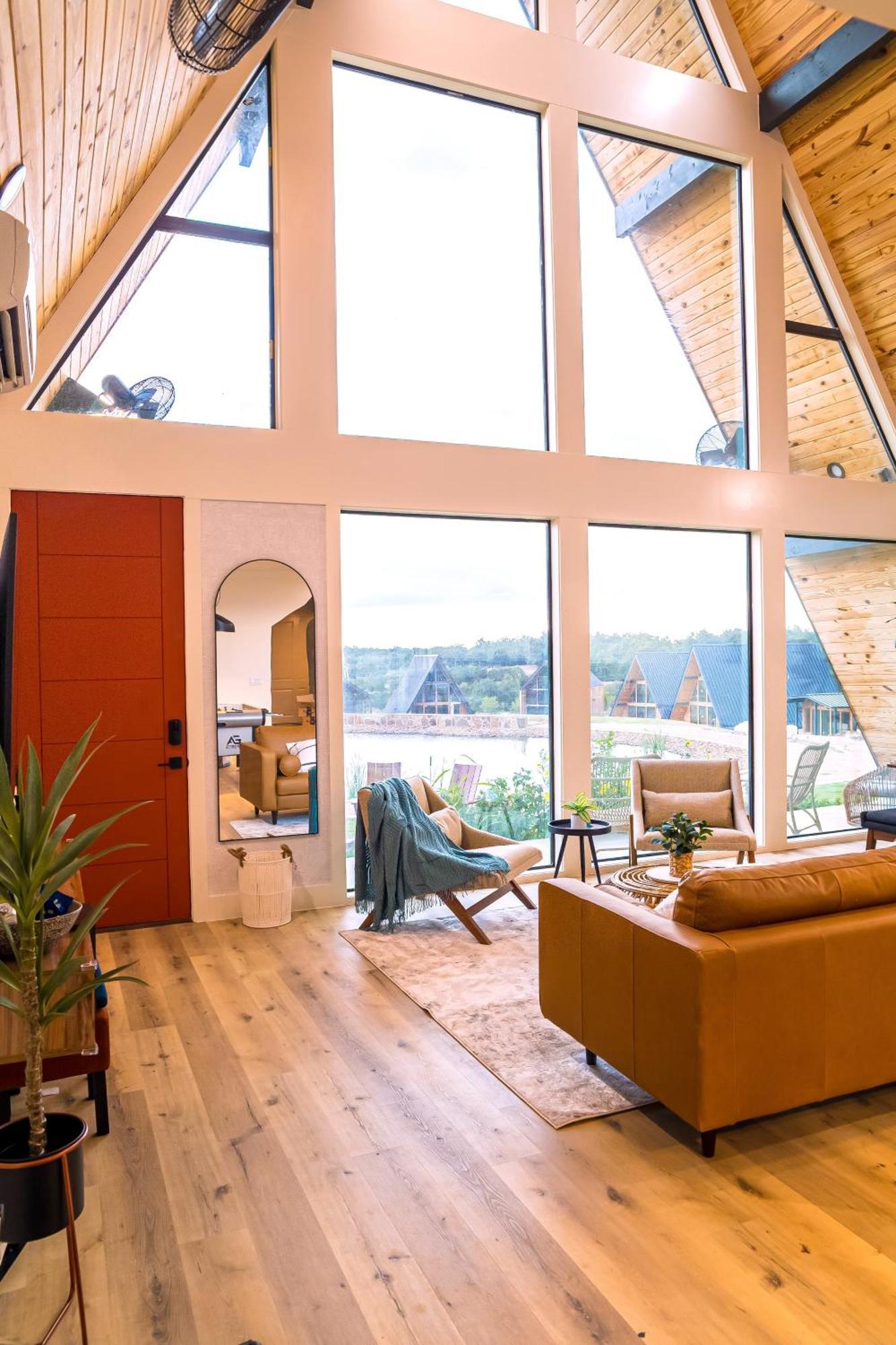 Gruene Daze Chalet - Stylish Aframe - Escape The Ordinary Нью Браунфелс Экстерьер фото